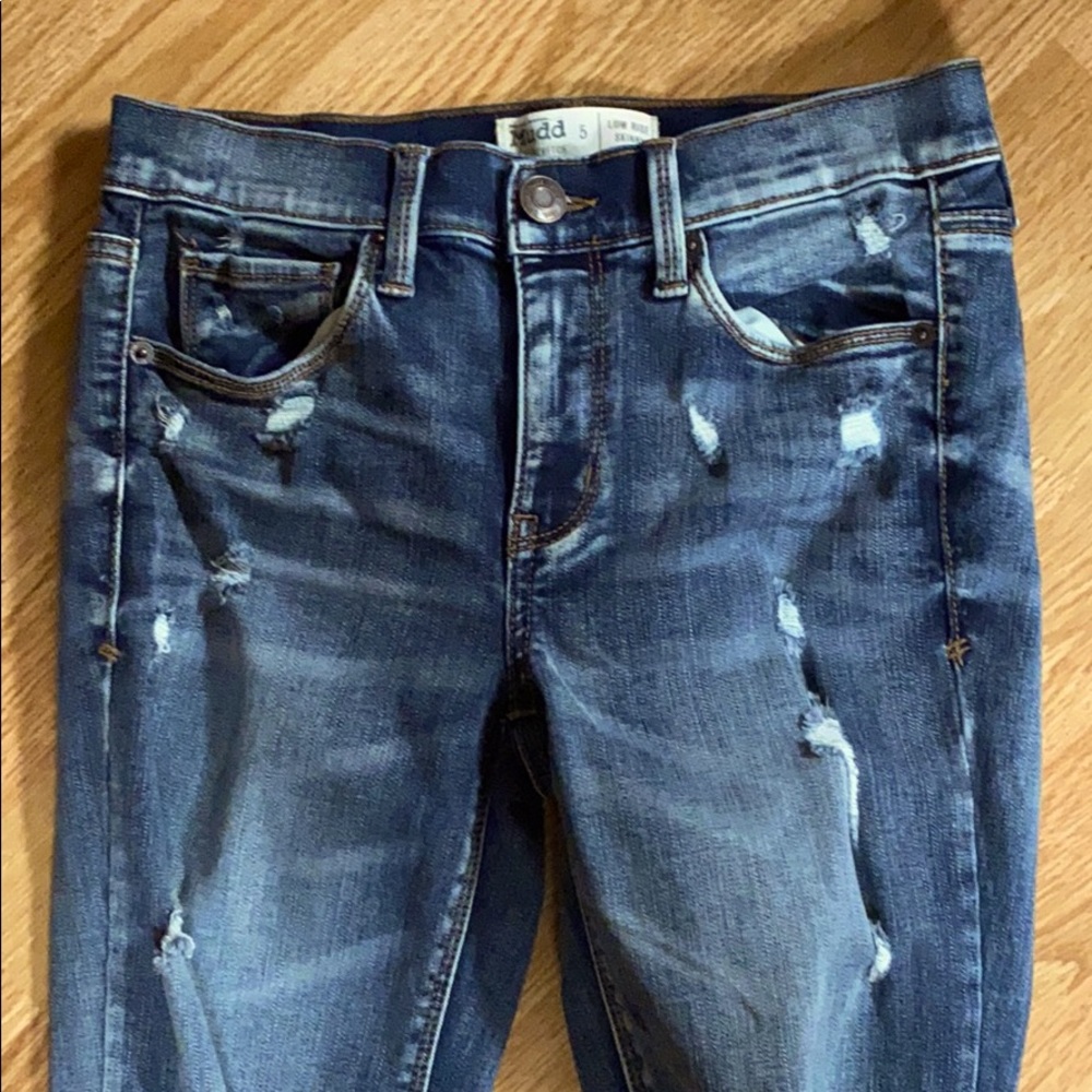 Size 5 Distressed Ripped Blue Jeans - Picture 7 of 8